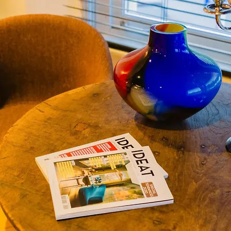 Bed & Breakfast Circa 1929 4*