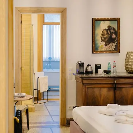 Circa 1929 Bed & Breakfast 4*